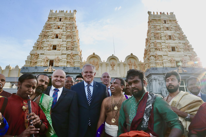PM Morrison at Shri Shiva Vishnu Temple